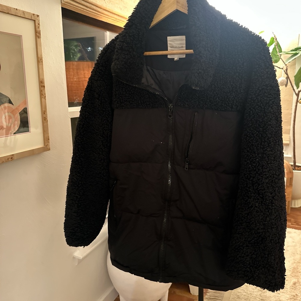 Avec Les Filles Women’s Black Sherpa Jacket